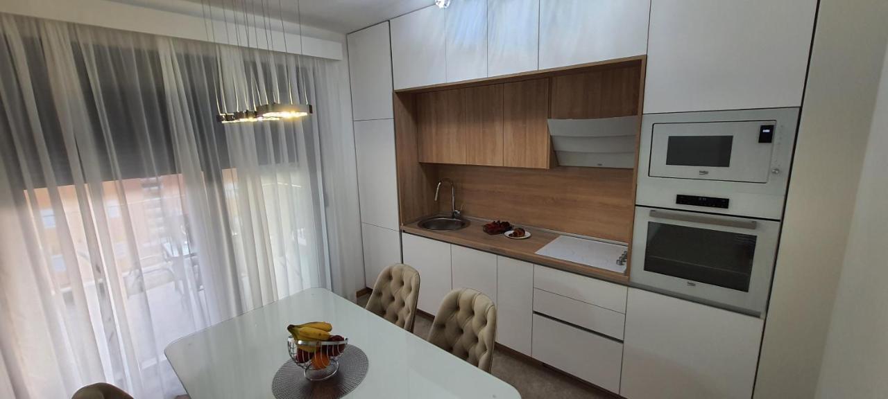 Luxury Apartment Stefanija Tivat Exterior photo